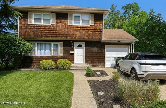 Primary Photo - 9 Brown Pl