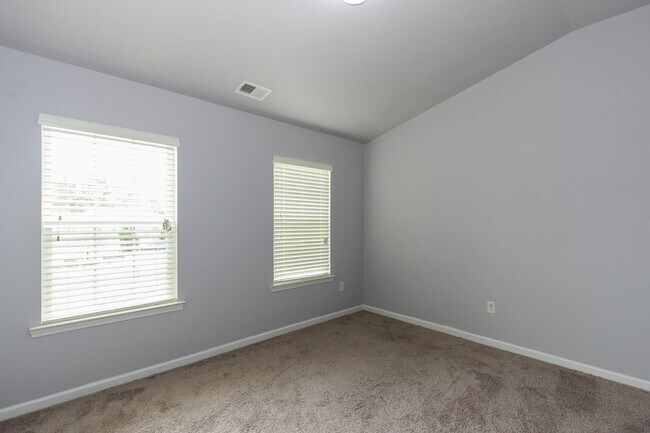 Building Photo - COMING SOON- Beautiful 4-Bedroom Home in L...