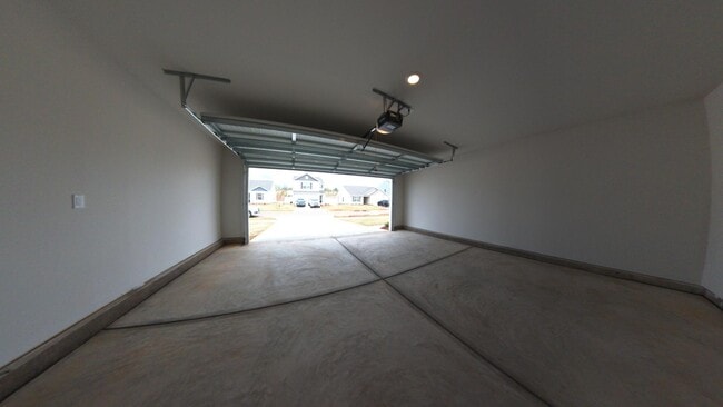 Building Photo - 1713 Nia Rd