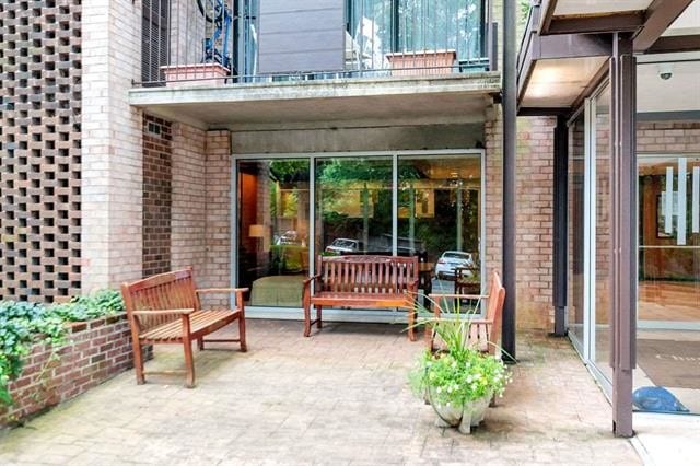 Building Photo - 511 1st St N