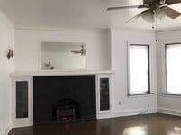 Building Photo - 6841 S Prairie Ave