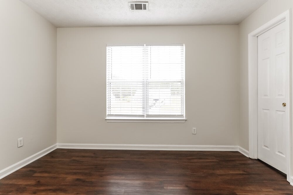 Building Photo - 564 Kirtley Ct