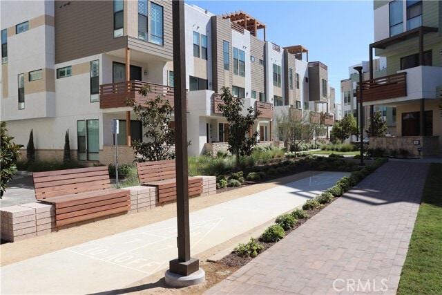 Building Photo - 684 Malibu