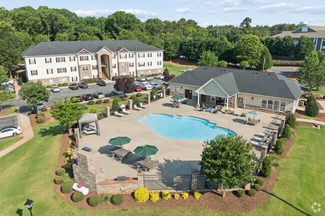 Building Photo - Commons at Fort Mill