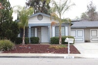 Building Photo - Cute 2 Bd 2 Ba Home 55+ Community!!!