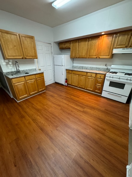 Building Photo - 3409 Powelton Ave