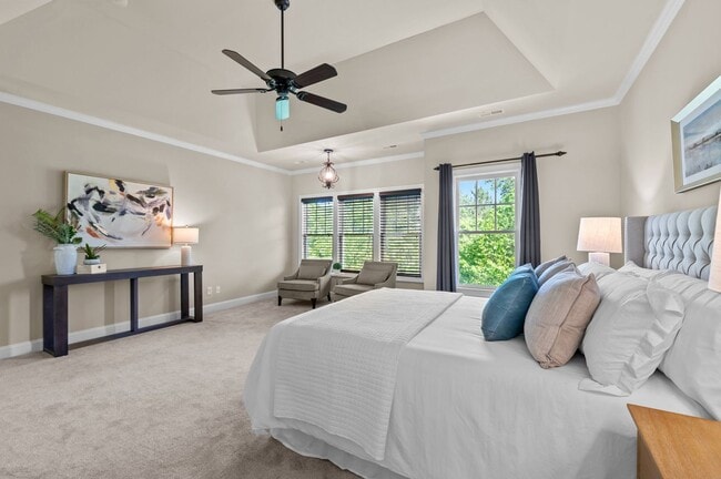 Building Photo - Stunning Newly Remodeled 5BD, 4BA Raleigh ...