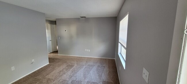 Building Photo - 457 Arapahoe Ave