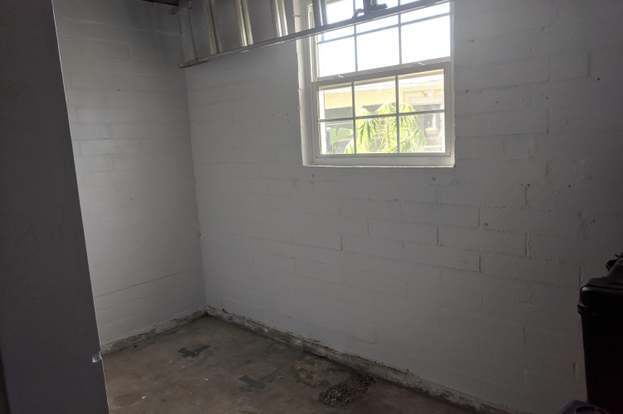 Building Photo - 53 River Dr