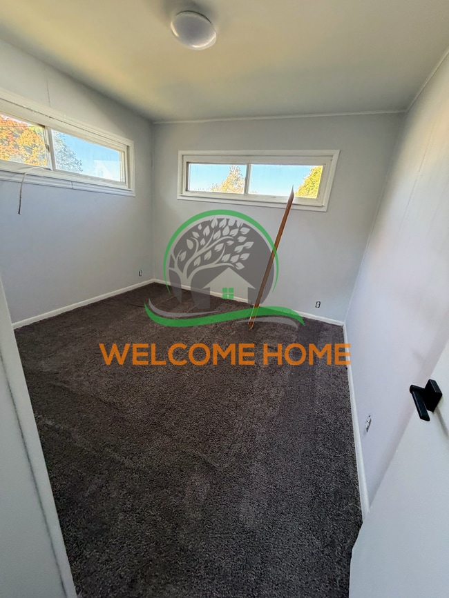 Building Photo - Dayton