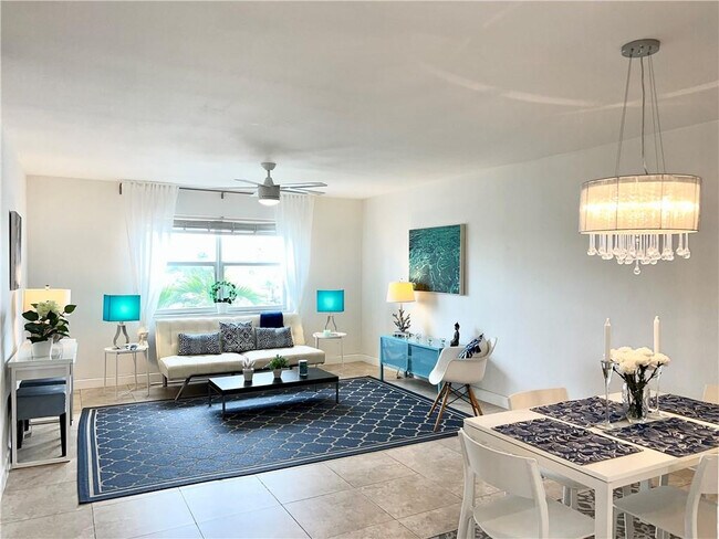 Building Photo - 619 Orton Ave