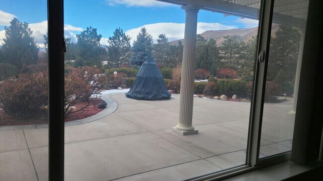 Building Photo - Luxury 5bed/3ba Rental in Spanish Springs ...
