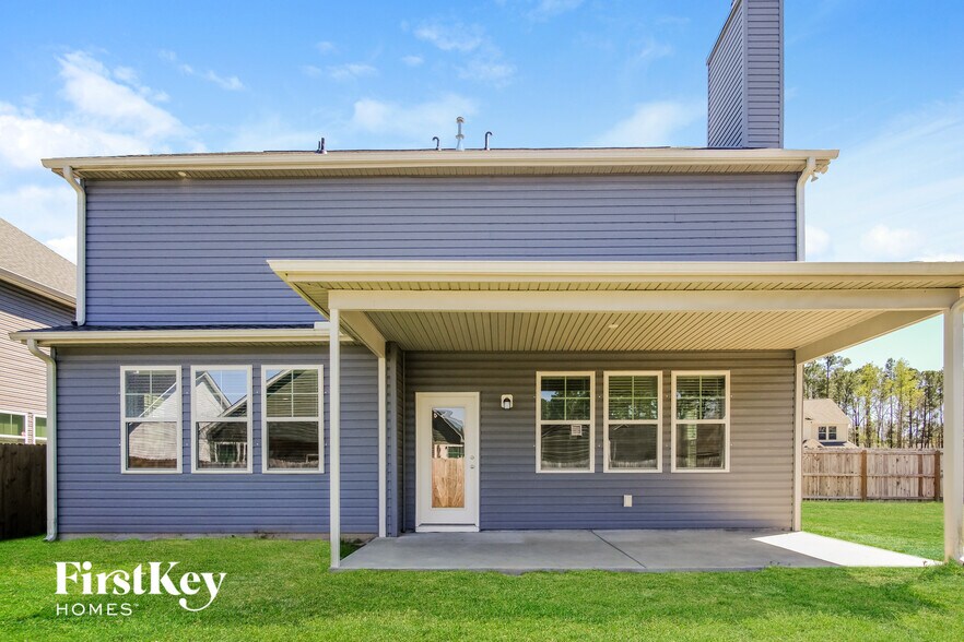 Building Photo - 222 Whirlaway Dr