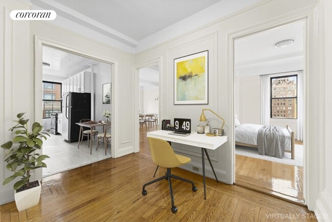 Building Photo - 175 W 76th St