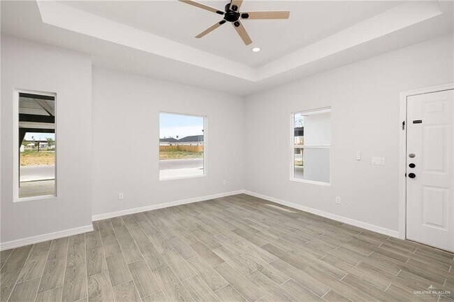 Building Photo - 22 N Alexandrite Ave