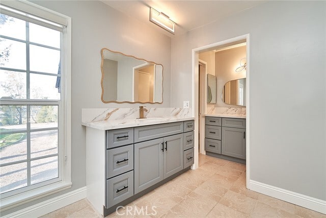 Building Photo - 44500 Los Caballos Rd