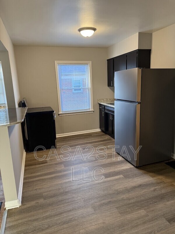 Building Photo - 1607 Algonquin Pkwy