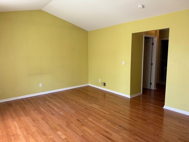 Building Photo - Large 2 Story home with 3 Bedrooms, 2.5 baths, hardwood floors, office and finished basement