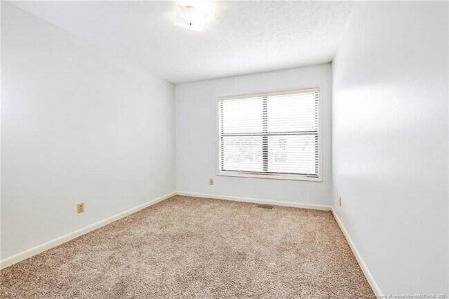 Building Photo - 4607 Hoe Ct