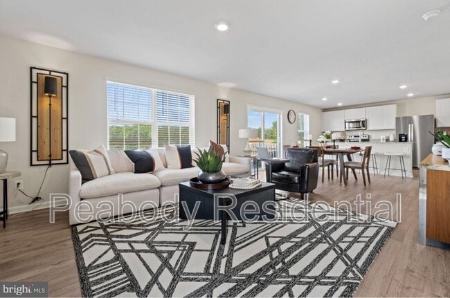 Building Photo - 108 Hemphill St