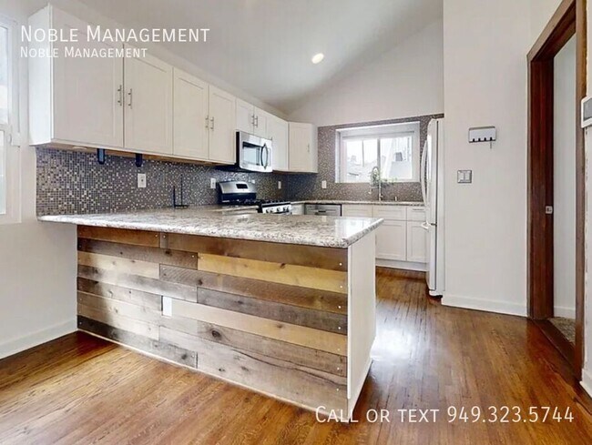 Building Photo - 3629 Marmion Way