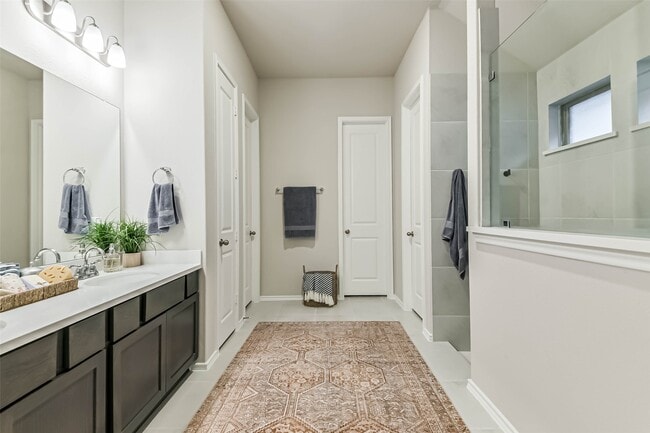 Building Photo - 1337 Lakeside Crk Rd