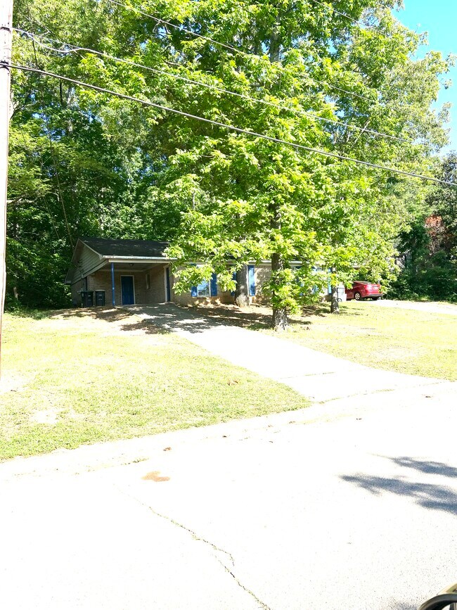 507 Chateau Dr SE 507 Chateau Dr SE Rome GA 30161 Apartment Finder