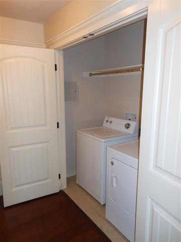 Building Photo - 206 TX-342