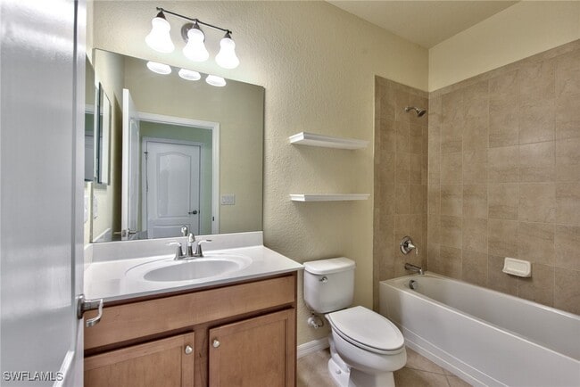 Building Photo - 13566 Messino Ct