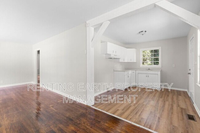 Building Photo - 149 Rose Dr
