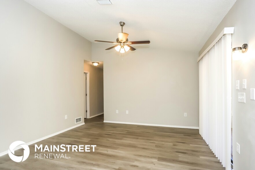 Building Photo - 6511 Dulzura St