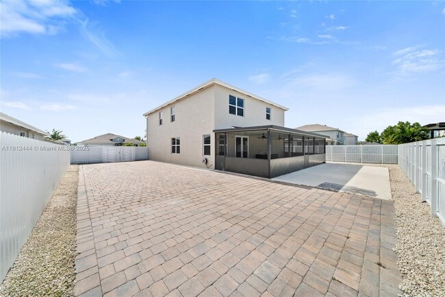 Building Photo - 13229 SW 271st Ter