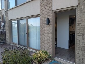 Building Photo - Warsaw Condo Unit 39