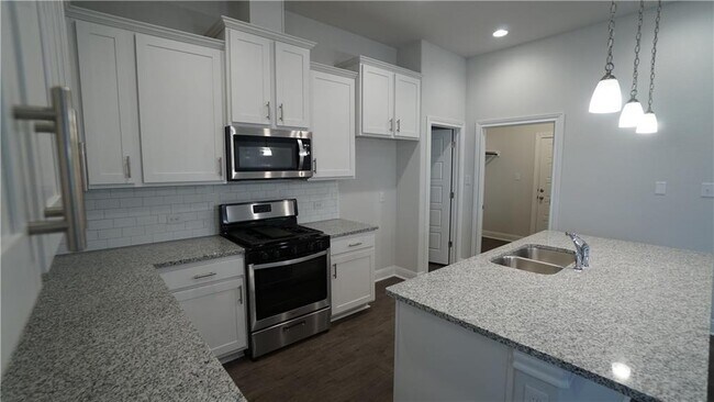Building Photo - 1308 Falconer Wy