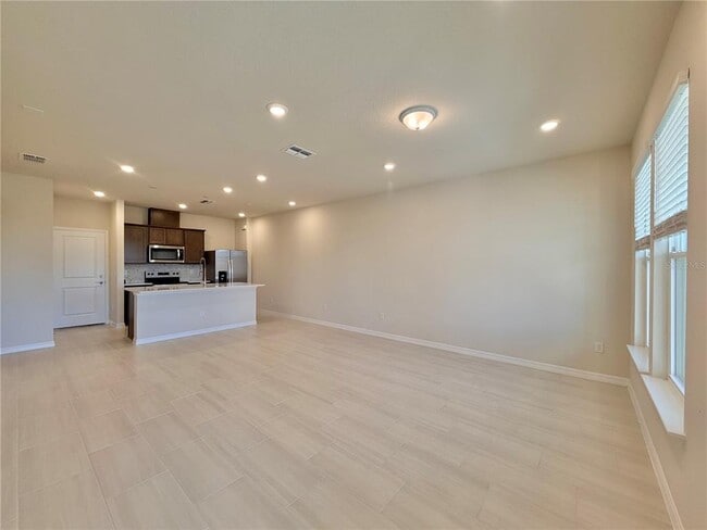 Building Photo - 16270 Merry Aly