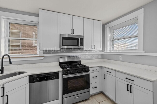 Building Photo - 5352 Neosho St