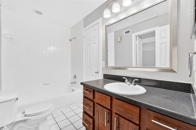 Building Photo - 6804 N Capital of Texas Hwy