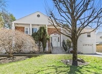 Building Photo - 568 Manville Rd