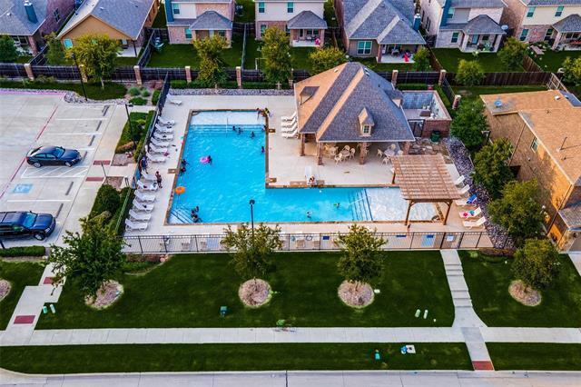 Building Photo - 233 Red Hawk Pl