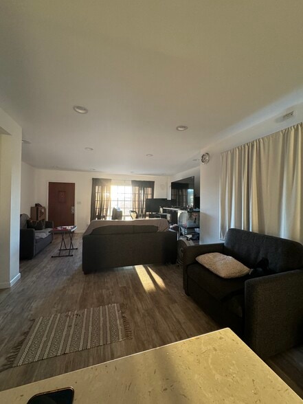 sunset in the living room - 1339 S Mansfield Ave