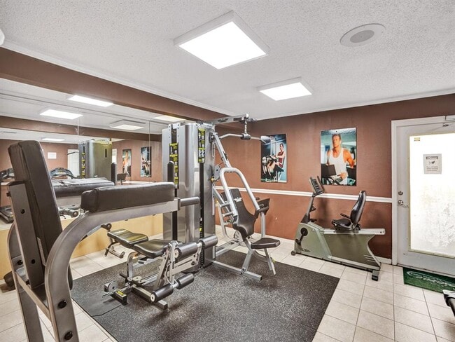 Building Photo - 4005 NW 87th Ave