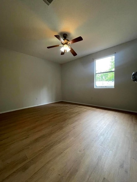 Building Photo - 3849 Ivy Ct