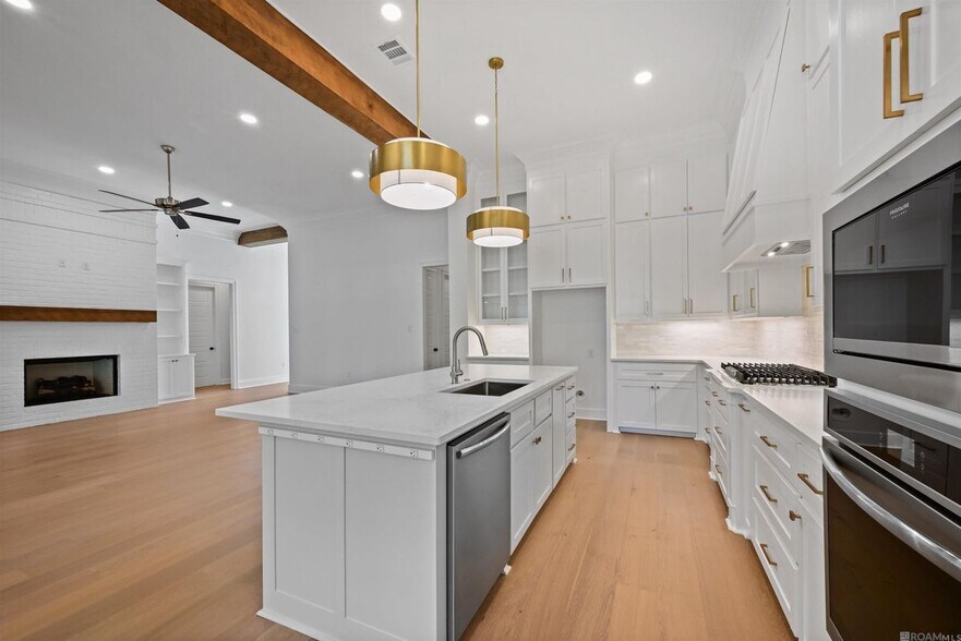 Building Photo - 17452 Lions Ear Ln