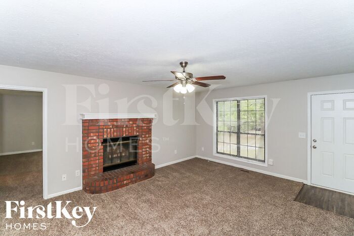 Building Photo - 4650 Fox Hollow Ct