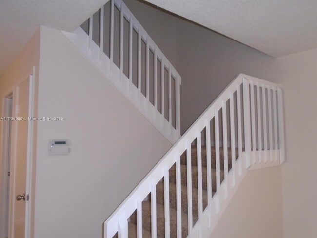 Building Photo - 597 Green Springs Pl