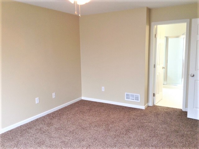 Building Photo - 5632 Sunrise View Cir