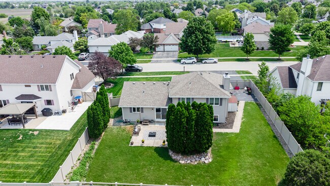 Building Photo - 2665 Daniel Lewis Dr