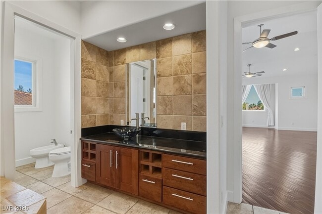 Building Photo - 5101 Mountain Foliage Dr