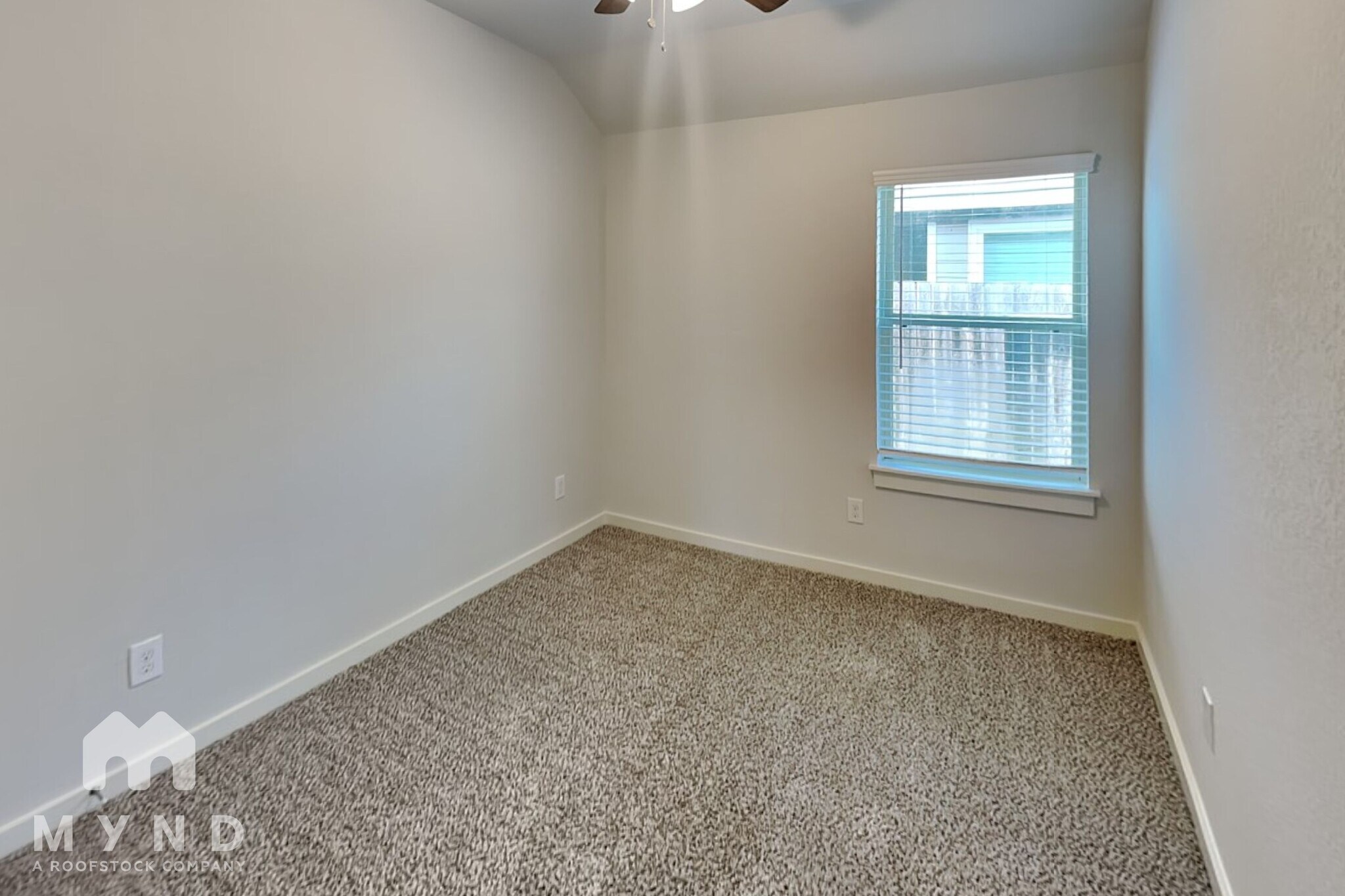 Building Photo - 6910 Spring Vale Dr