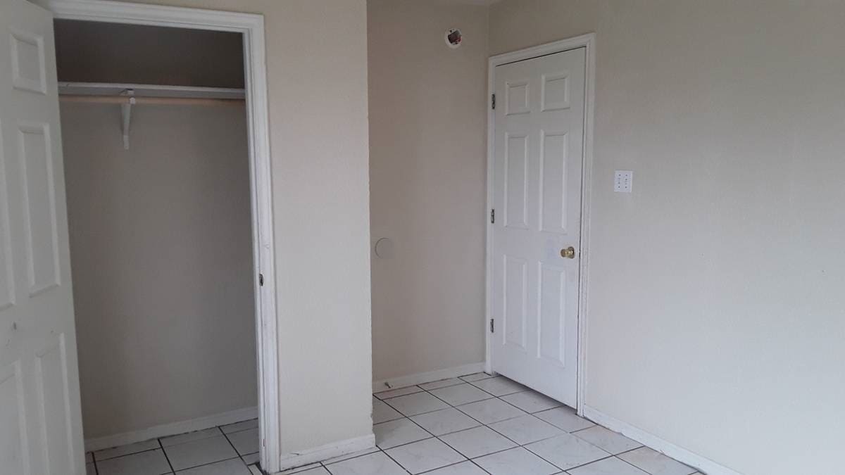 Building Photo - 2903 cantabrian dr